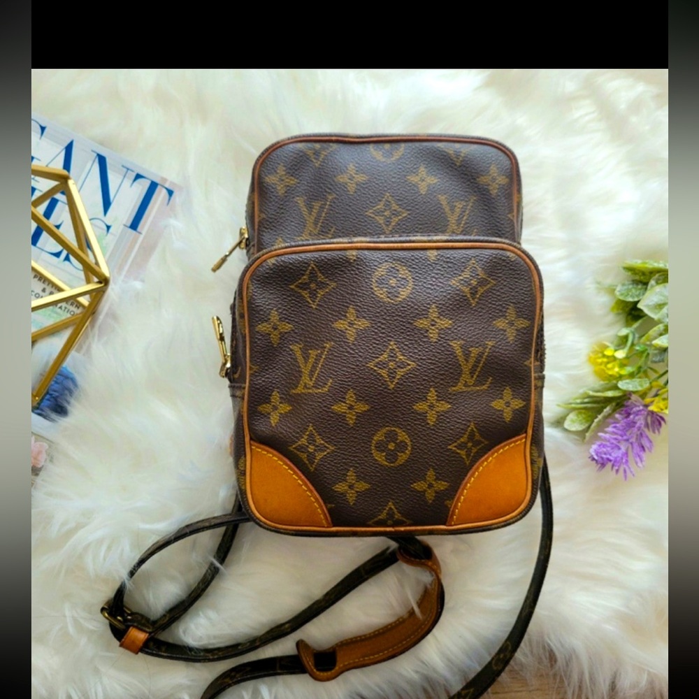 Louis Vuitton crossover beautiful bag